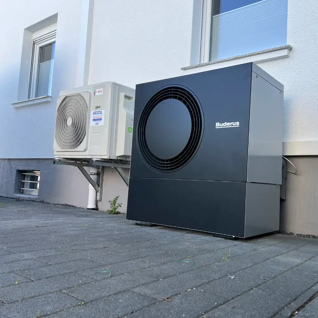 Buderus Wärmepumpe außen rechts
