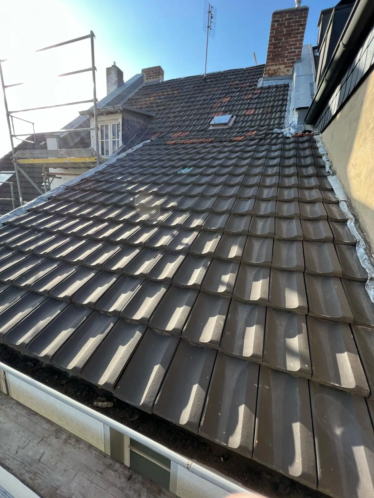 Dach vor Solarinstallation