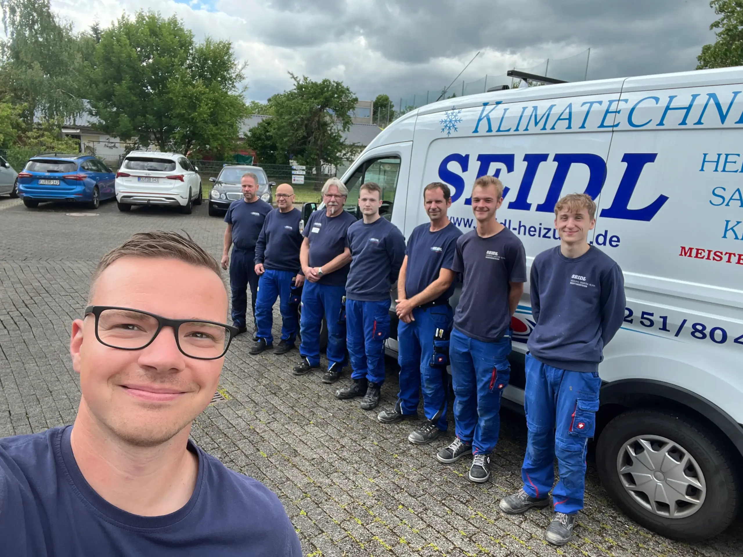 Team Selfie